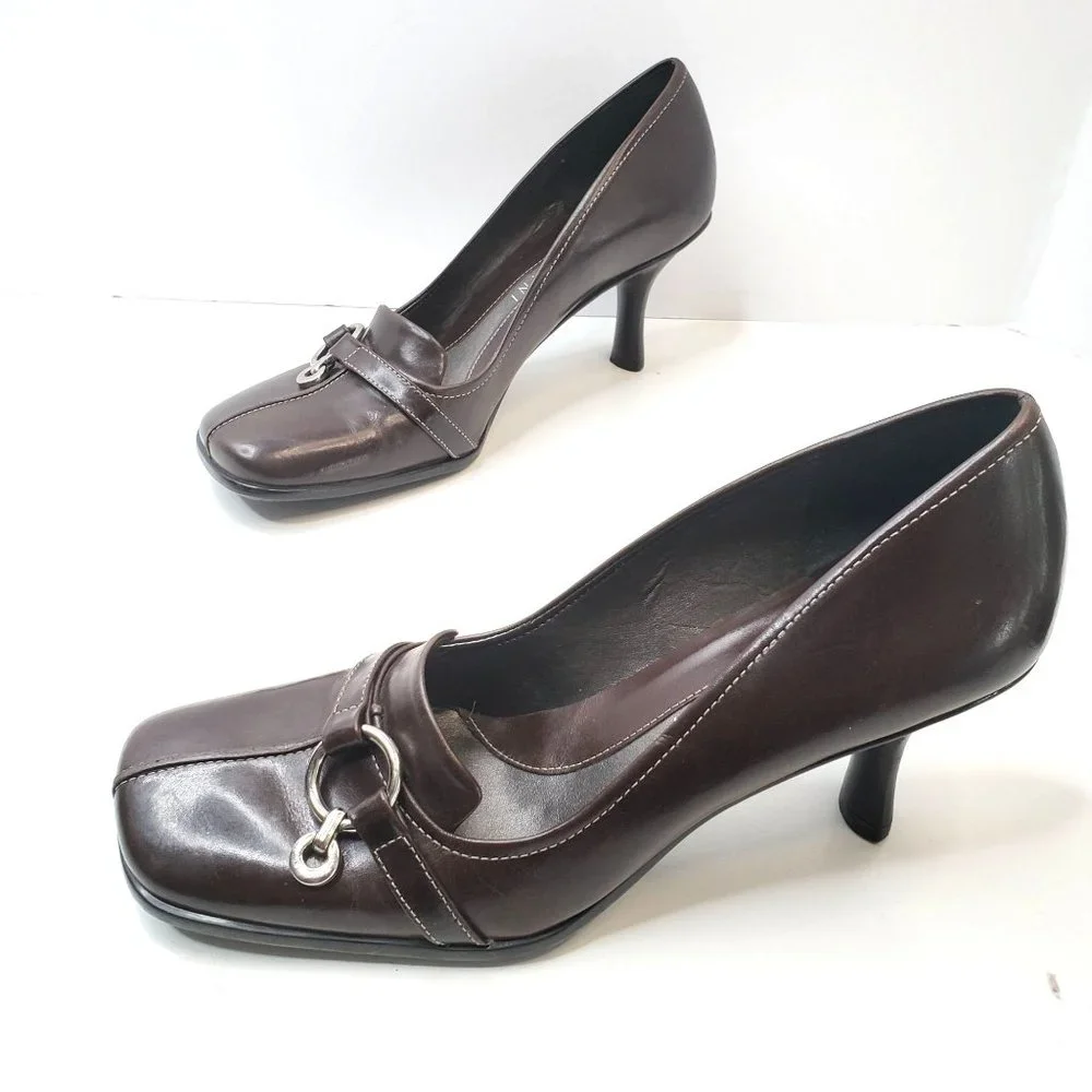 Gianni Bini Square Toe Pump Sz 7 Brown Leather Slip On Heeled Career Dress Shoe - Picture 1 of 11